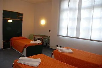 Hostel Open011 Turin