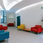 Hostel Open011
